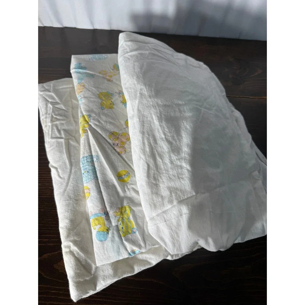 Vintage Nursery Crib Sheet Set 3‎ pc Pastel Animals Balloons Bears Bunnies White